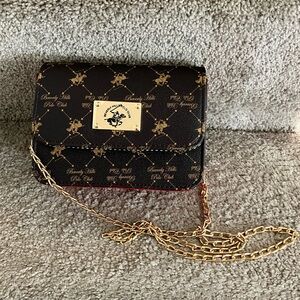 In Great Condition!! BEVERLY HILLS POLO CLUB Crossbody/Shoulder Bag